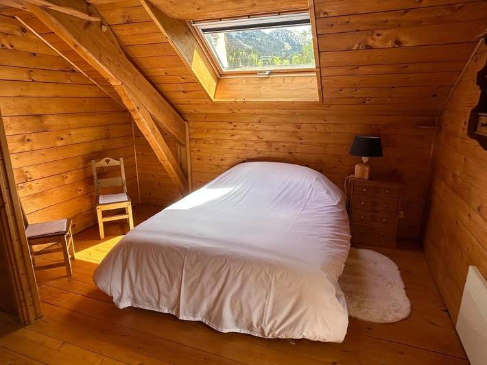 Gîte pour 8 personnes, avec Terrasse ainsi que Jardin et Vue dans Office De Tourisme De Correncon En Vercors - 3