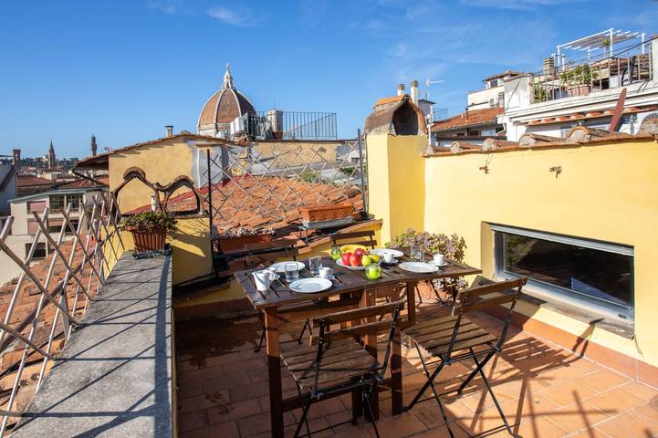 Apartament wakacyjny dla 4 osób, z Balkon i Taras w Florencja