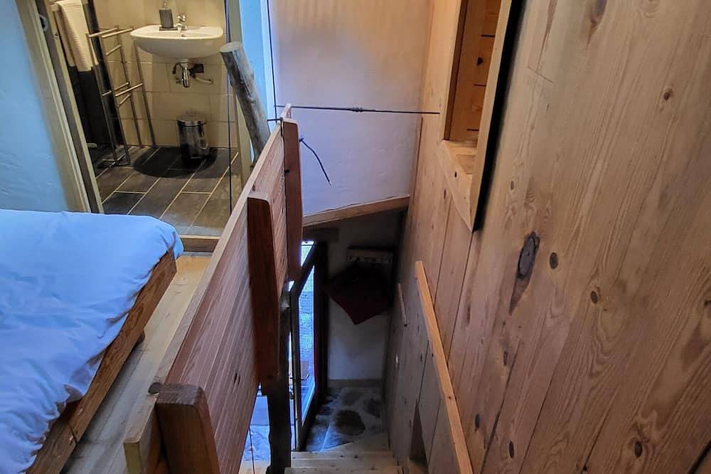 Eco-Gîte pour 2 personnes \"La Clède\" in Vialas, Parc national des Cévennes