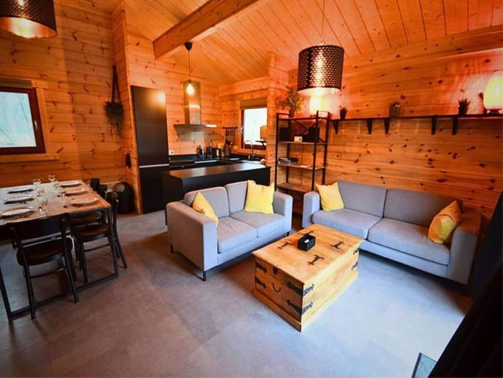 Gîte pour 7 personnes, avec balcon, adapté aux familles à Viroinval - 2