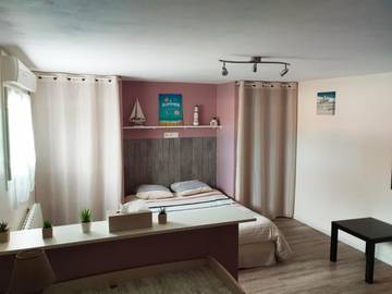 Cottage pour 3 personnes, avec jardin et terrasse, animaux acceptés à Lesparre-Médoc