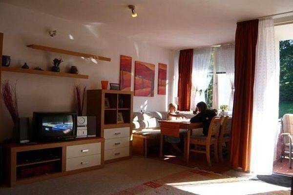 Chalet für 2 Personen, mit Balkon und Garten sowie Pool und Sauna in Oberstdorf - 4