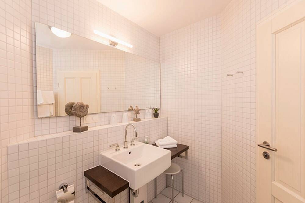 Villa Strandperle, Apt. 14 - nur 20m zum Strand, Toplage - Whg. 14 in Ostseebad Binz, Binz