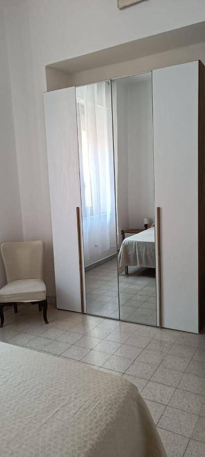 Gîte pour 4 personnes, avec vue et terrasse dans Soverato Marina - 3