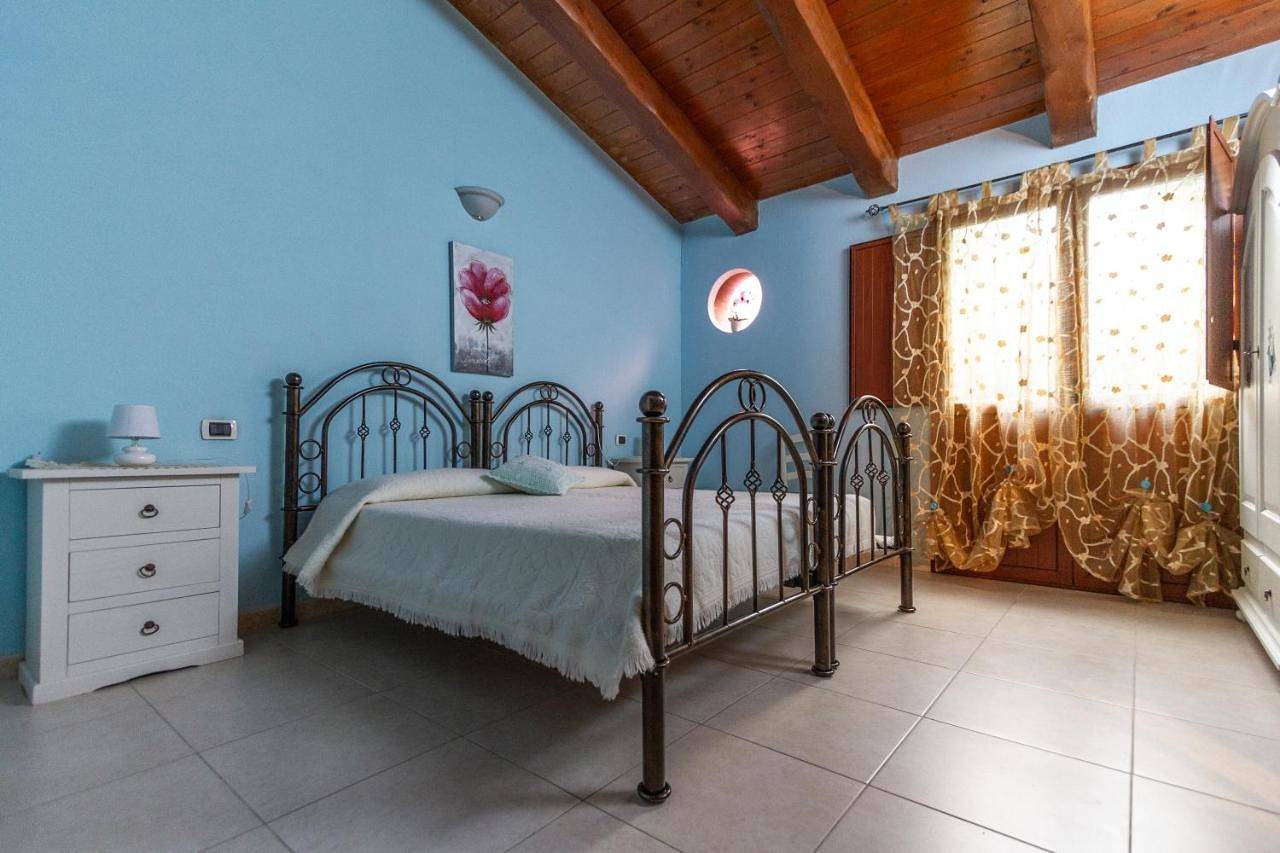 Double or Twin Room with Bathroom in San Vito, Cagliari Provinz