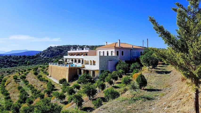 Hotel für 3 Personen, mit Ausblick und Pool sowie Garten in Nafplio