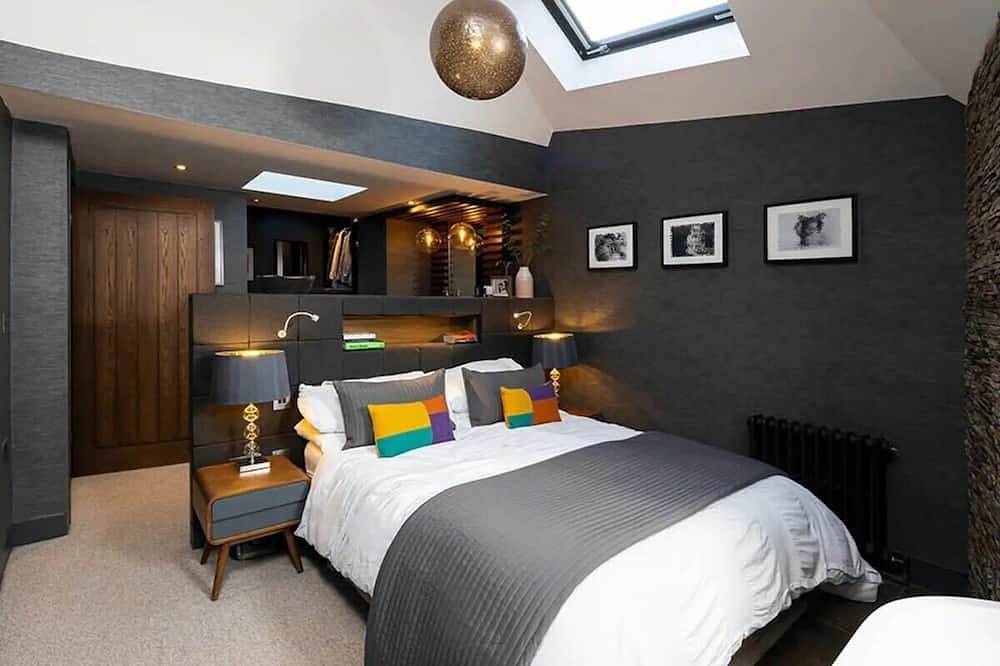 Loch View Roselea Cottage, Luss in Loch Lomond, Argyll & Bute