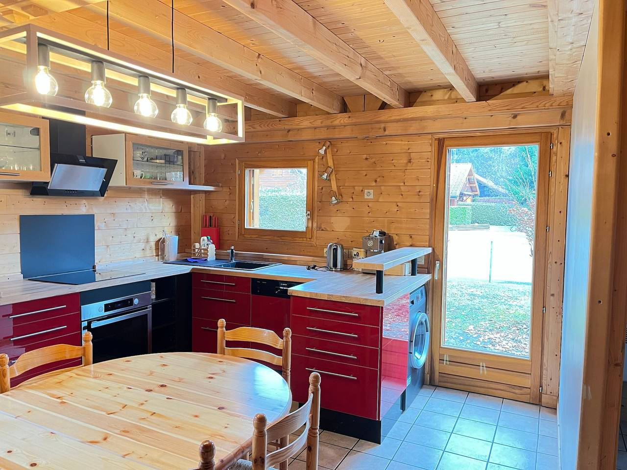 Chalet « 6p Confort - Le Morlay » con vistas a la montaña, terraza compartida y Wi-Fi in Verchaix, Region Bonneville