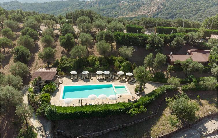 Casa vacanza per 13 persone a Agnone Cilento