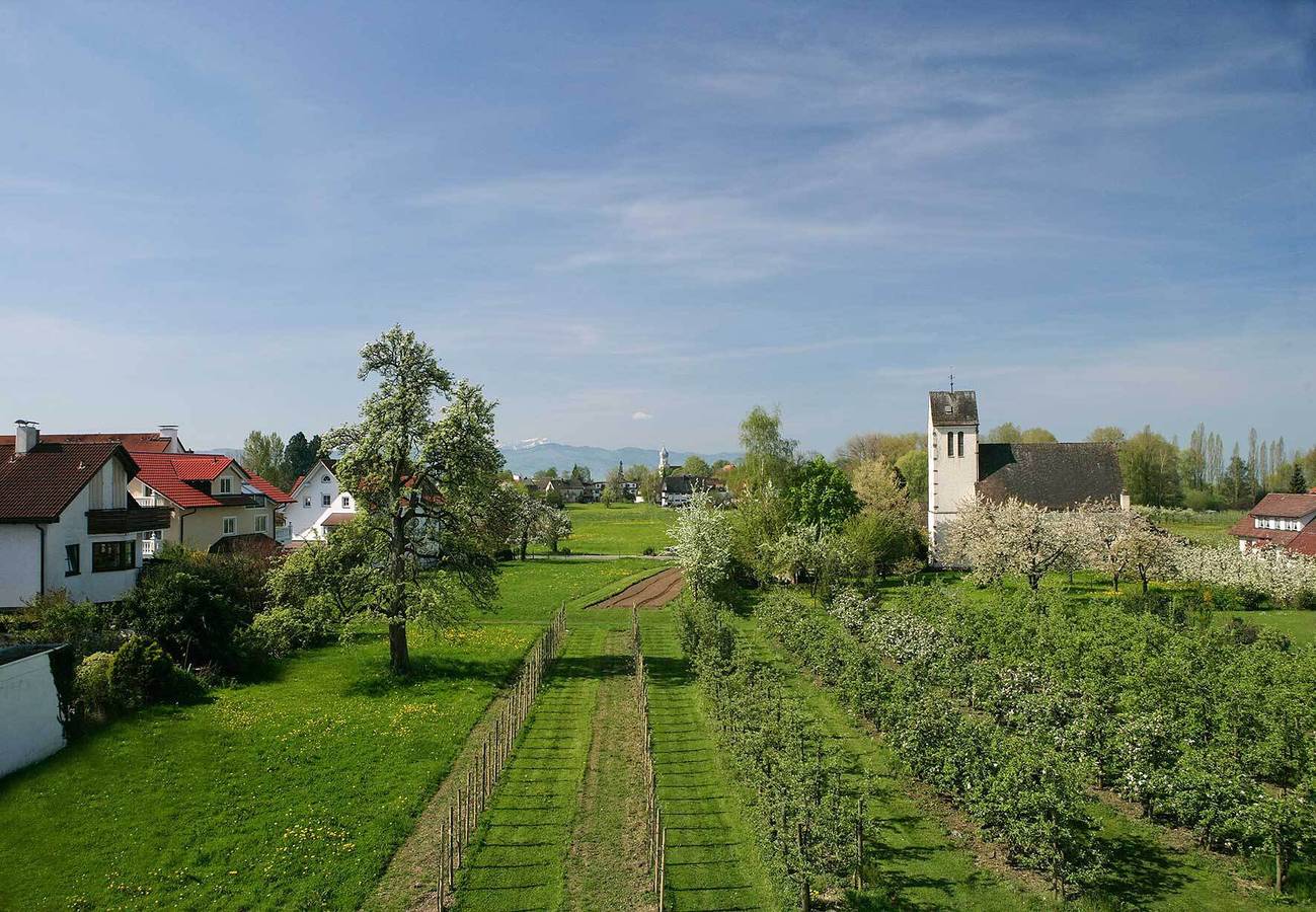 Ganze Ferienwohnung, Haus Hartmann Ferienwohnungen Sonnenseite - Ferienwohnung Säntis, 80qm, 2 Schlafzimmer, max. 4 Personen in Wasserburg (Bodensee), Bayerisch Schwaben