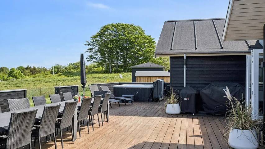 Ferienhaus für 21 Personen, mit Whirlpool und Terrasse sowie Pool und Sauna in Djursland - 3