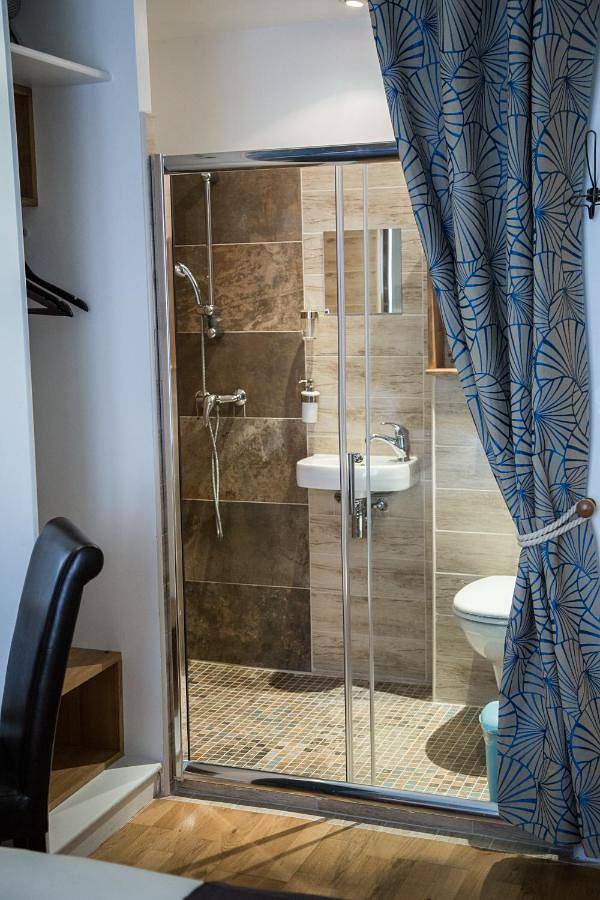 Ganze Ferienwohnung, Cédric Accueille - Homestay Paris in 10e Arrondissement, Paris
