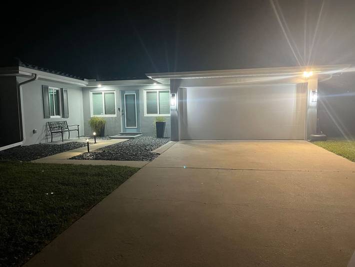 Vacation rental for 8 people, with yard and pool, with pets in Punta Gorda