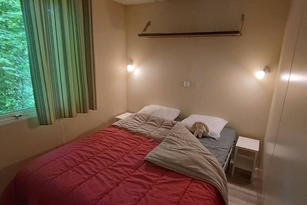 Casa móvil con terraza en Mauléon-Licharre in Gotein-Libarrenx, Región de Oloron-Sainte-Marie