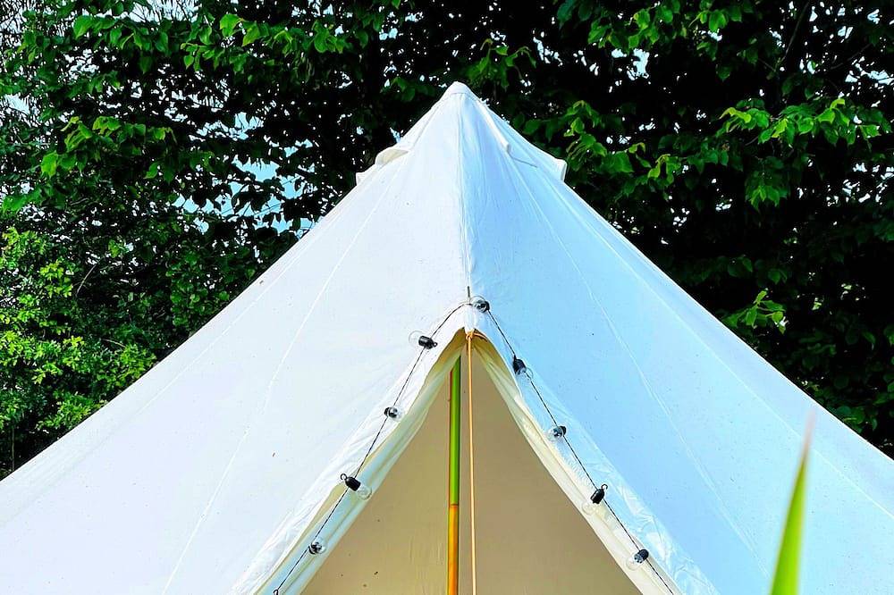 Cayo ~ Retreat All New Superior Bell Tent Sleeps 8. in Brecon Beacons