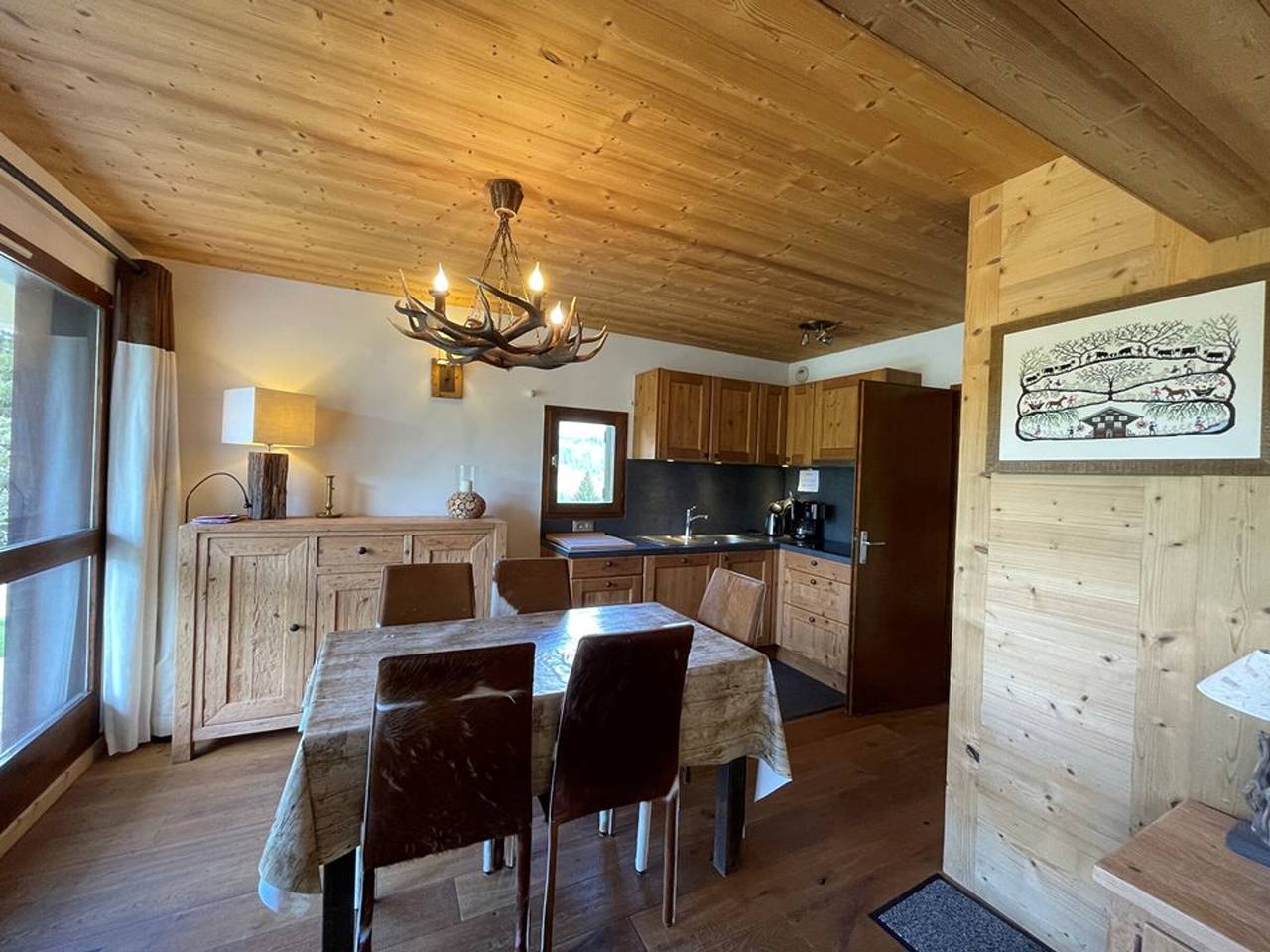 Appartement entier, Appartement cosy 6 pers, 50m², proche pistes, 2 Sdb, cuisine équipée, calme, non-fumeurs in Crest-Voland, Région d'Albertville