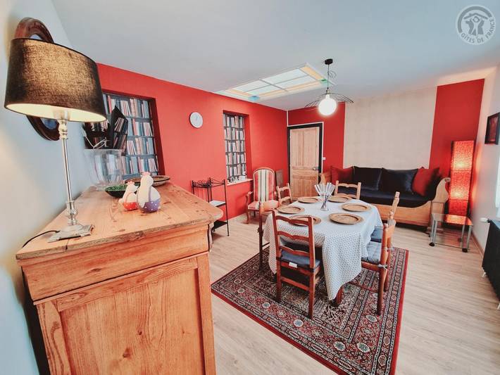 Gîte pour 6 personnes, avec Terrasse et Jardin dans Abscon