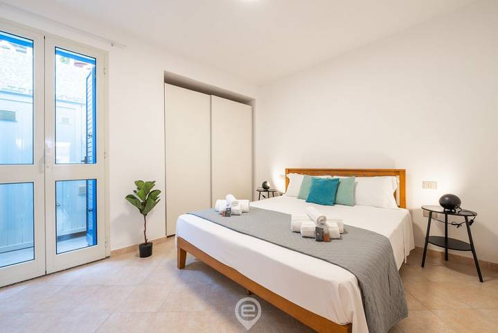 Azure House in Calasetta, Sant'Antioco