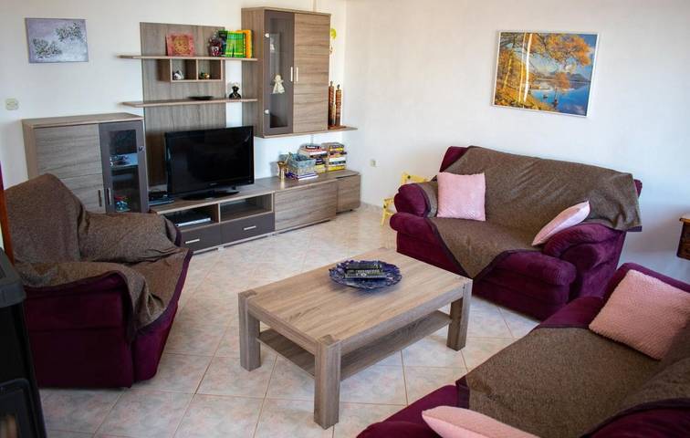 Villa pour 6 personnes, avec Balcon et Terrasse ainsi que Jardin et Vue à Lovran - 3