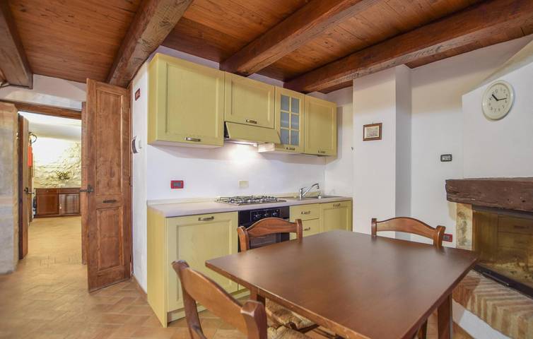 Appartement de vacances entier, Appartement confortable avec piscine, jardin et Wi-Fi gratuit in Spoleto, Province de Pérouse
