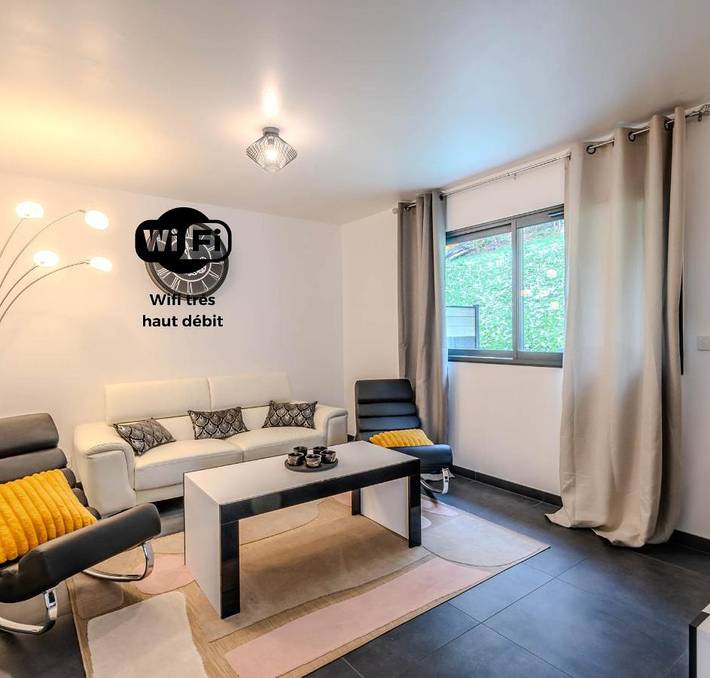 Location de vacances pour 6 personnes, avec jardin à Cruseilles - 2