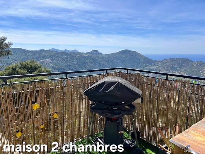 Location de vacances pour 5 personnes, avec terrasse et vue à Sant'Antonino - 3