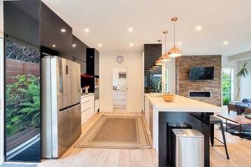 Holiday Home for 12 People in Auckland, Auckland Council, Photo 2