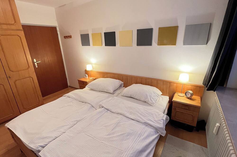 Ganze Wohnung, Traumhafter Panoramablick & Pistenspaß: Ferienwohnung auf der Kanzelhöhe in Treffen am Ossiacher See, Gerlitzen