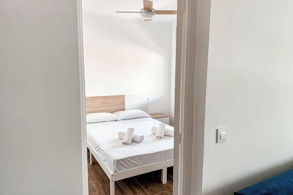Apartamento entero, Comarruga center beach apartment, Wi-Fi and parking, in Coma-ruga, Vendrell