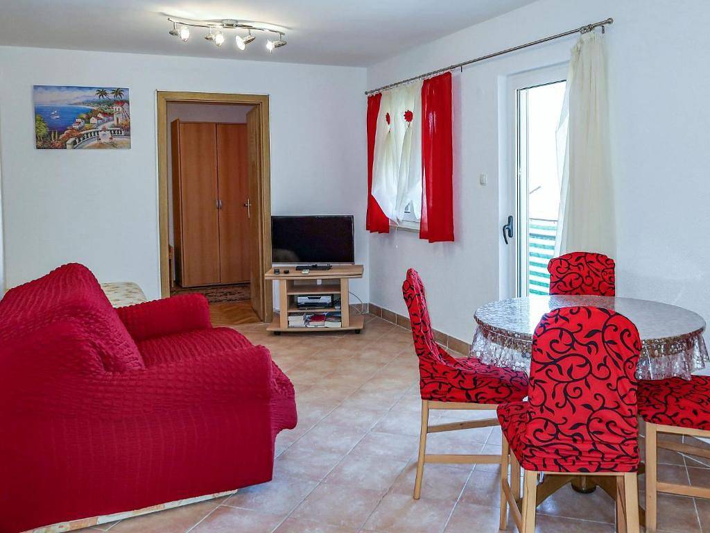 Cały apartament, Apartament wakacyjny dla 4 osób z ogród in Vinisce, Żupania splicko-dalmatyńska