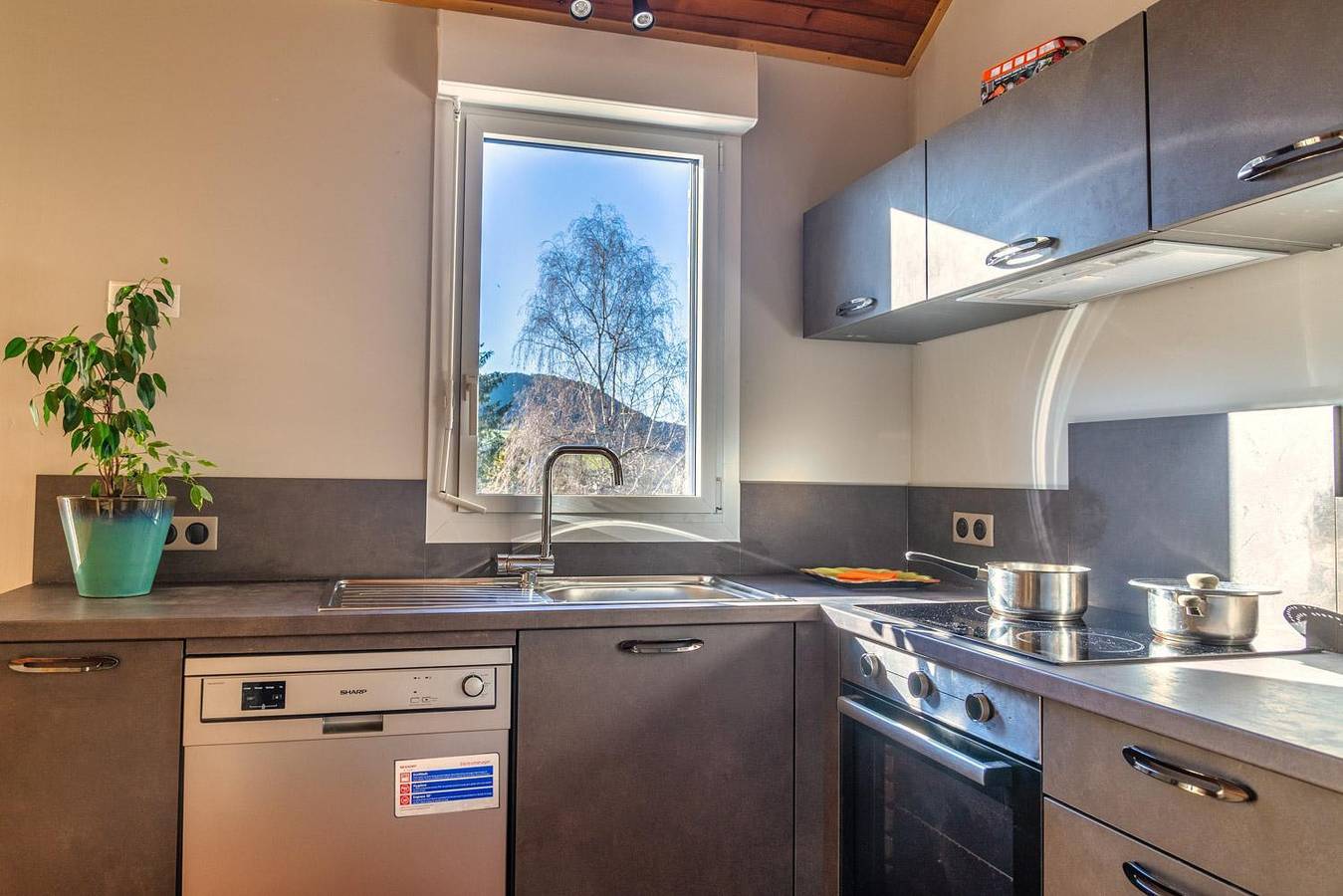 Casa de huéspedes para 4 personas con piscina in La Canourgue, Macizo Central