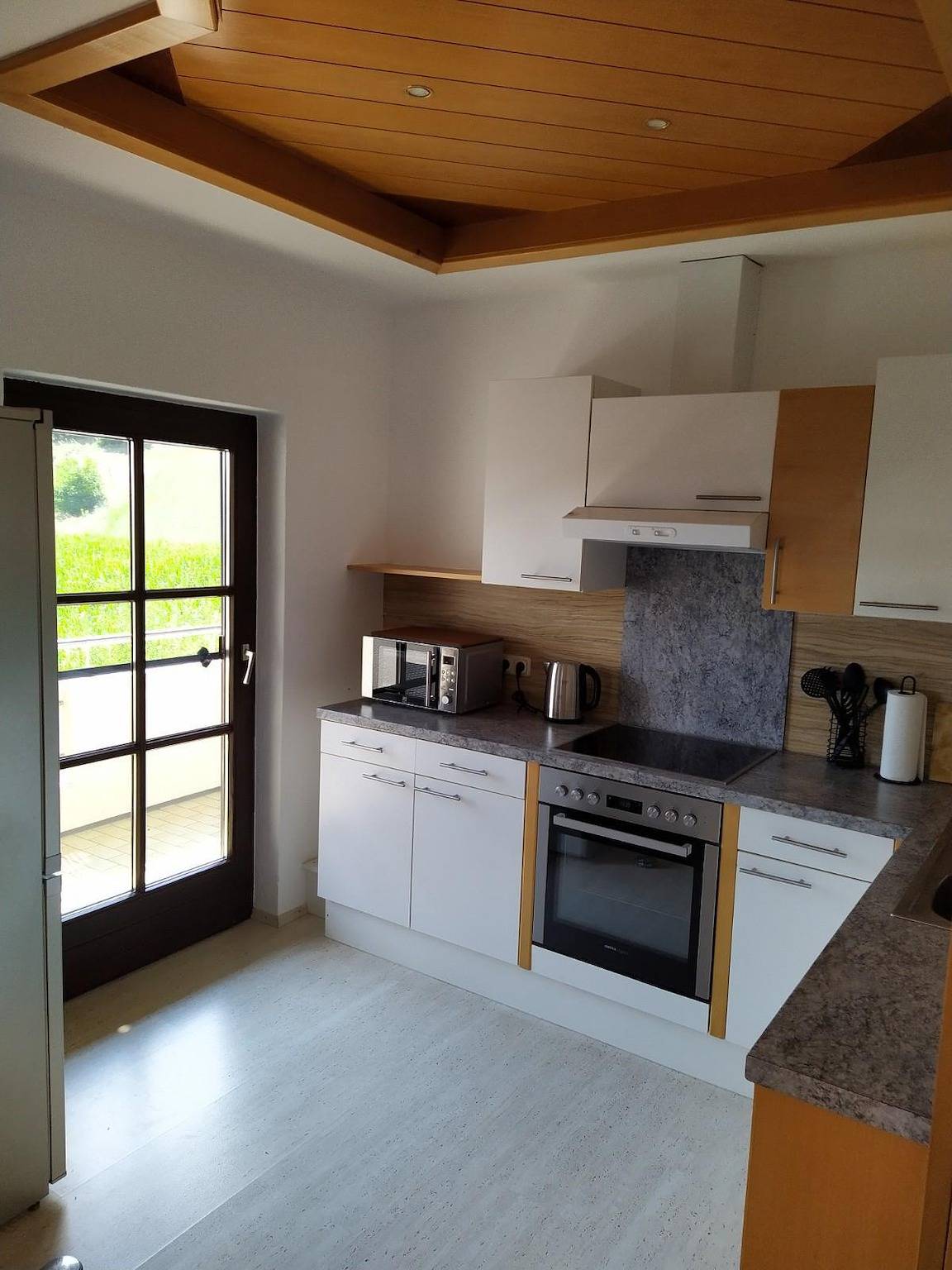 Ganze Ferienwohnung, Appartement/Fewo mit Südwest-Balkon in Südoststeiermark, Fehring