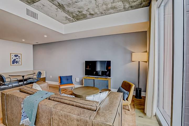 Loft for 6 people, with balcony and pool, with pets in Austin (TX)