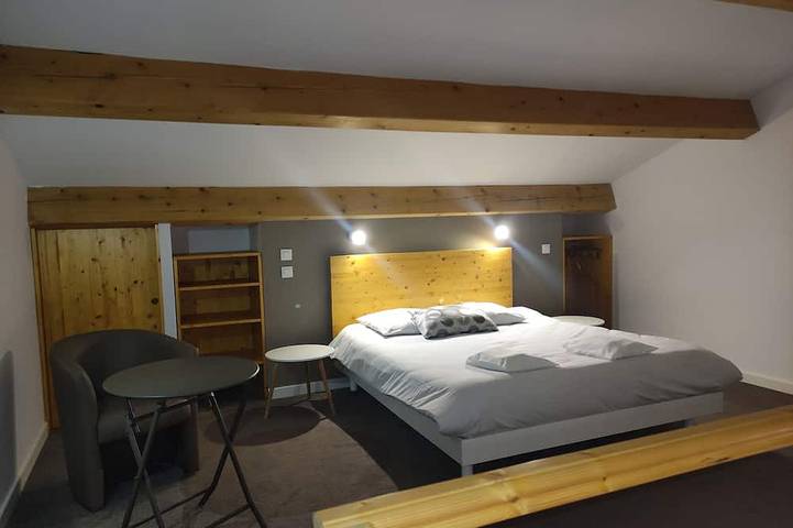 Gîte pour 4 personnes à Saint-Privat-de-Champclos - 2