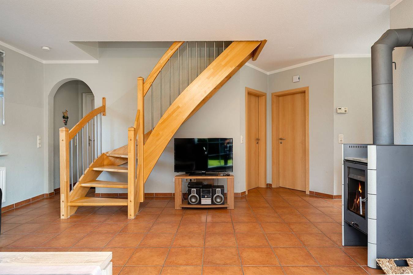 Schönes Ferienhaus (100qm) für 6 Personen und Hund mit Kamin, Sauna und Garten in Norden, Norden und Umgebung