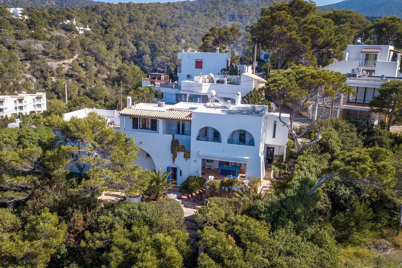 Vakantiehuis met airco, zeezicht, op 100m van Cala Vadella strand, Wi-Fi & parkeren, foto 7