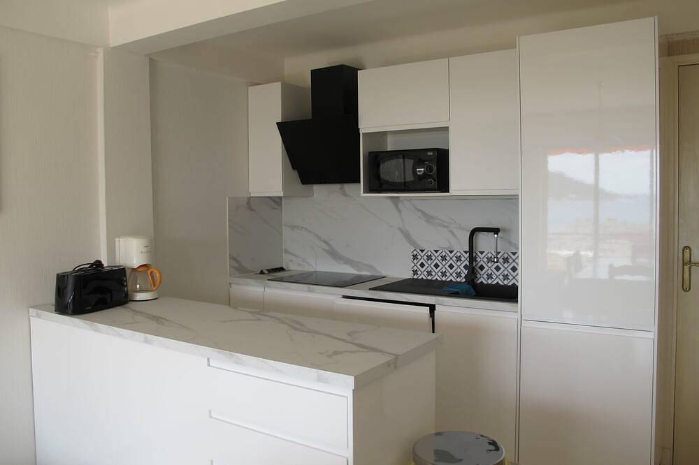 Ganze Wohnung, Bel appartement 3 pièces proche de la mer et de toutes commodités in Agay, Saint-Raphaël