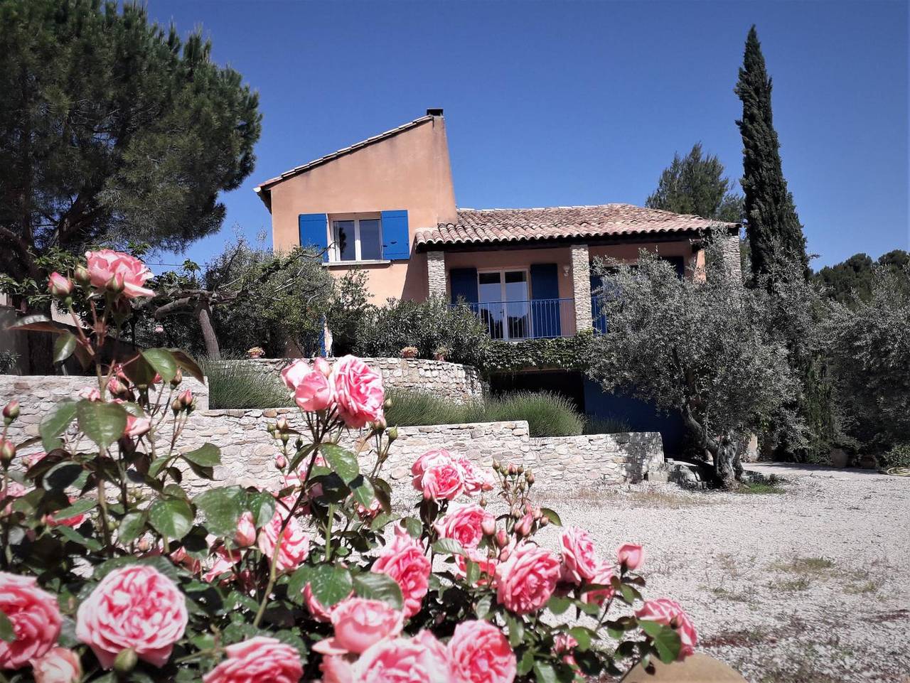 Bleu Du Calvaire in Mirabel-aux-Baronnies, Nyons und Umgebung