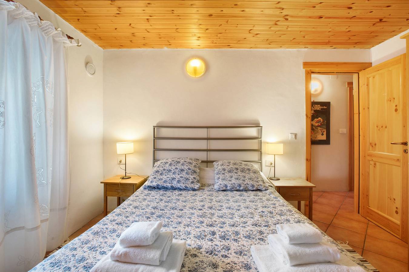 Ganze Wohnung, Ferienwohnung 'Maison Esterina Vista Monte Bianco' mit Bergblick, Gemeinschaftsgarten und Wi-Fi in Entreves, Courmayeur