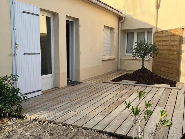 Location de vacances pour 5 personnes, avec terrasse à Sainte-Flaive-des-Loups