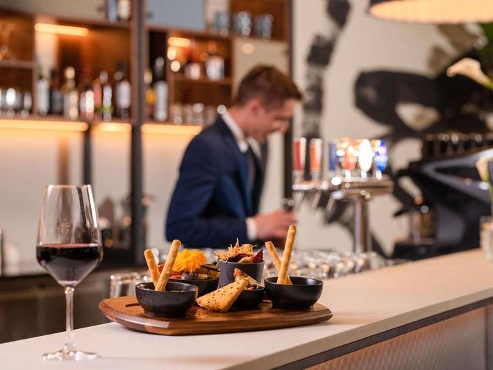 Hôtel pour 2 personnes, avec sauna ainsi que terrasse et vue à Meyrin - 2