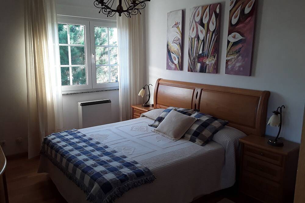 Ganze Wohnung, Lodging two minutes from Paramean Beach in Esteiro, Muros (Galicien)