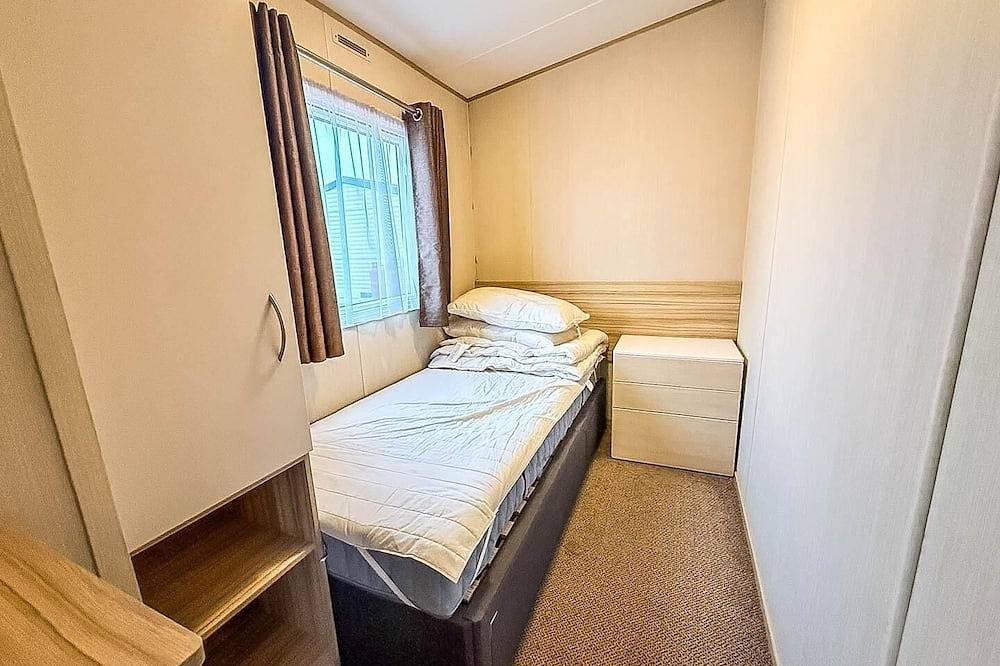 6 berth caravan with side decking at Suffolk Sands Holiday Park in Felixstowe, Suffolk