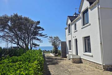 Location de vacances pour 6 personnes, avec balcon et jardin dans Trévignon