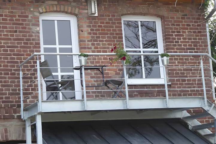 Ferienwohnung für 3 Personen, mit Pool und Balkon, mit Haustier in Eggesin