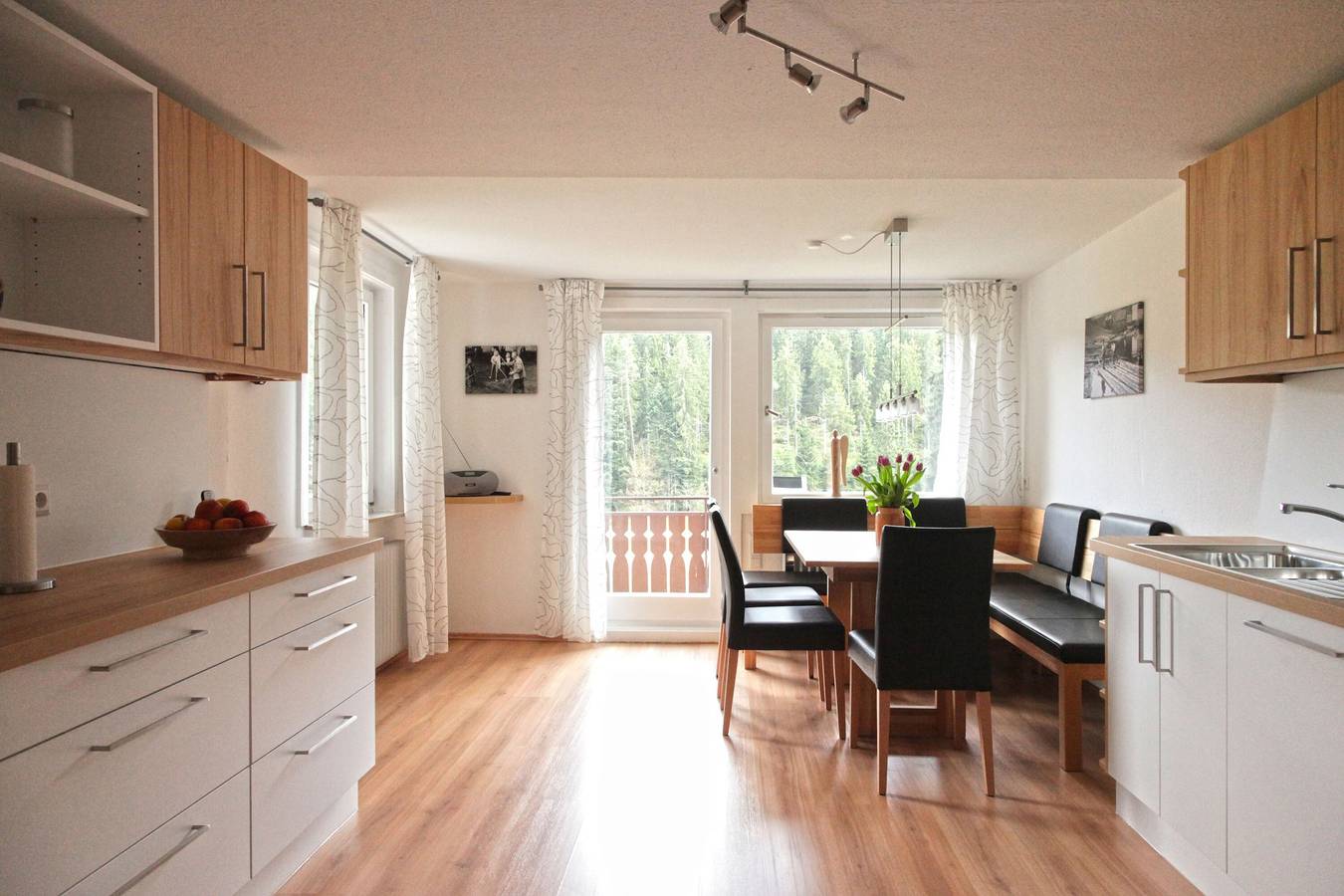 Ganze Wohnung, Ferienwohnung Poppeltal mit privatem Garten, Balkon und Wlan in Enzklösterle, Nordschwarzwald