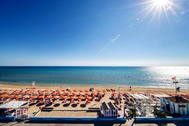 B&b per 2 persone, con Balcone e Terrazza nonché Panorama in Pesaro-Urbino