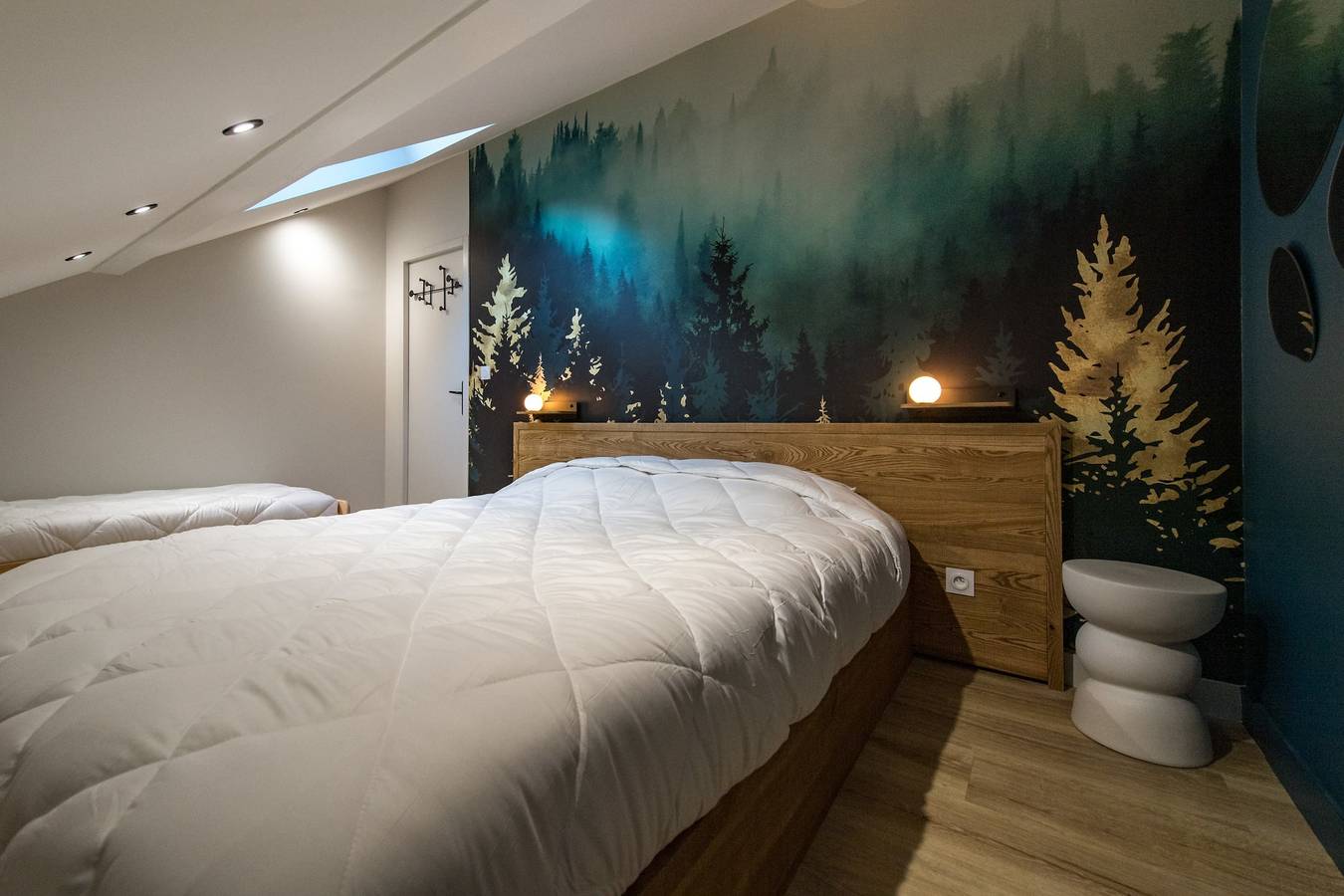 Entire apartment, ☆☆☆ Legendary ski & cycling – 4 to 6 guest getaway in Orelle, Saint-Jean-de-Maurienne region