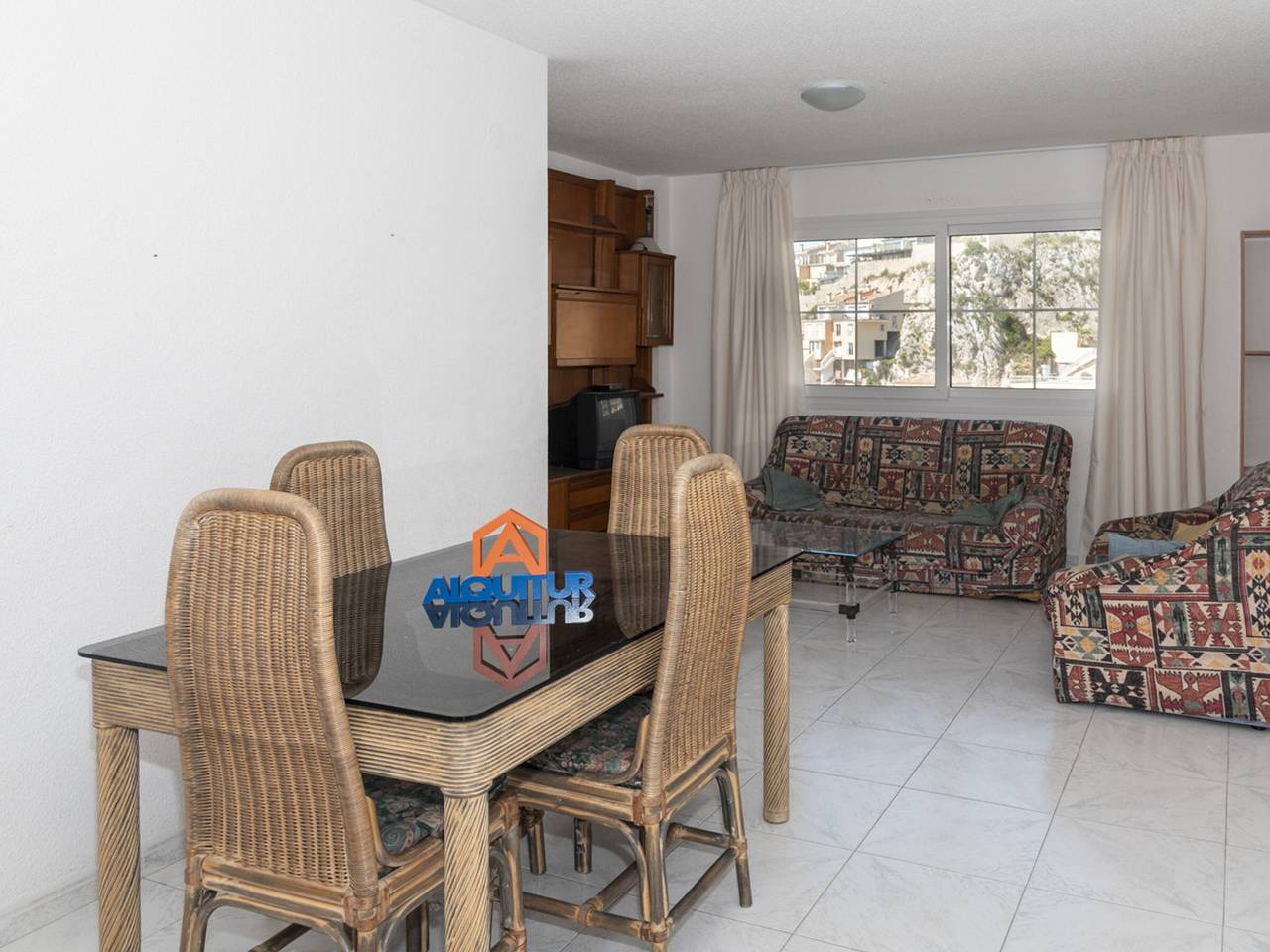 Ganze Wohnung, Apartment in Cullera mit Gemeinschaftspool in Platja de Cap Blanc (Cullera), Cullera