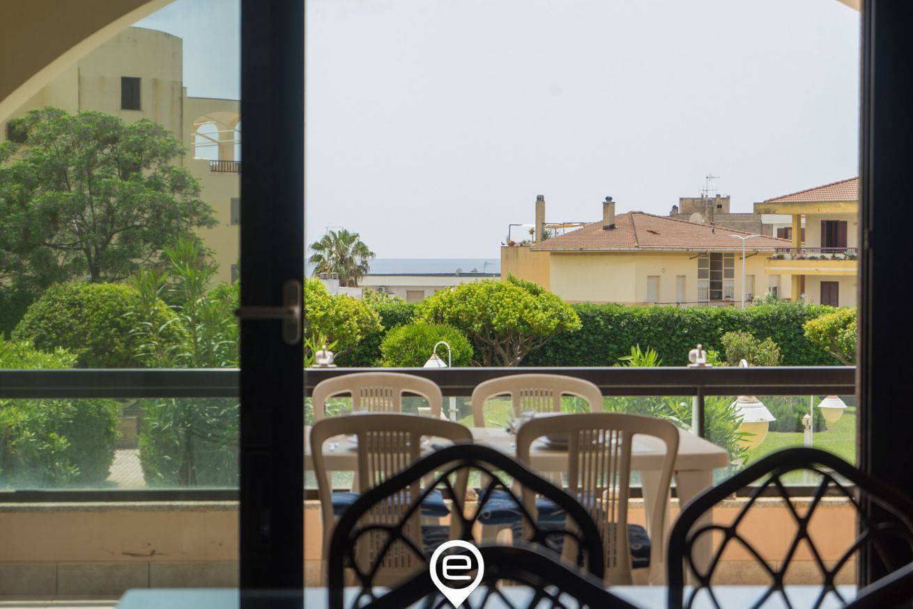 Ganze Wohnung, Ferienwohnung für 2 Personen mit Balkon/Terrasse in Sant'Anna, Alghero